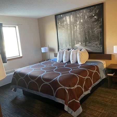 Super 8 by Wyndham Bemidji MN Hotel Eksteriør billede