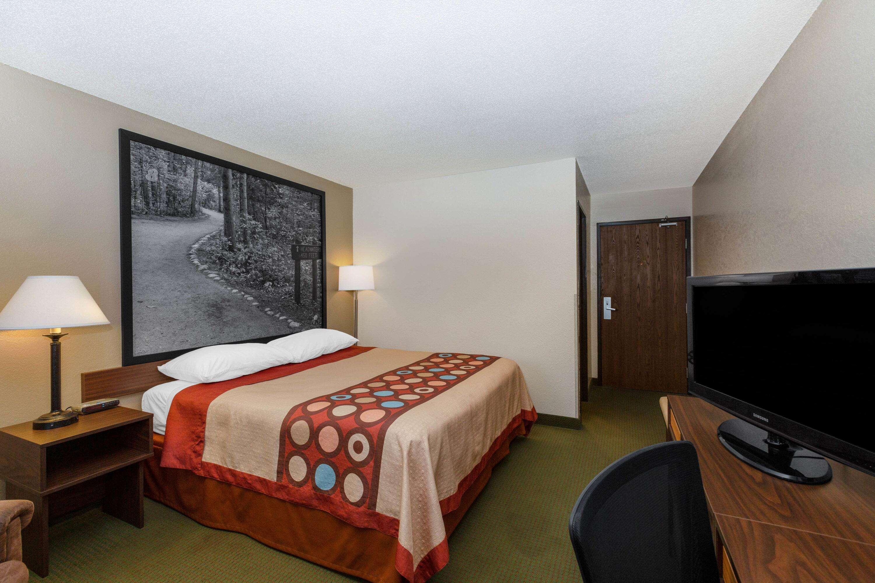 Super 8 by Wyndham Bemidji MN Hotel Eksteriør billede