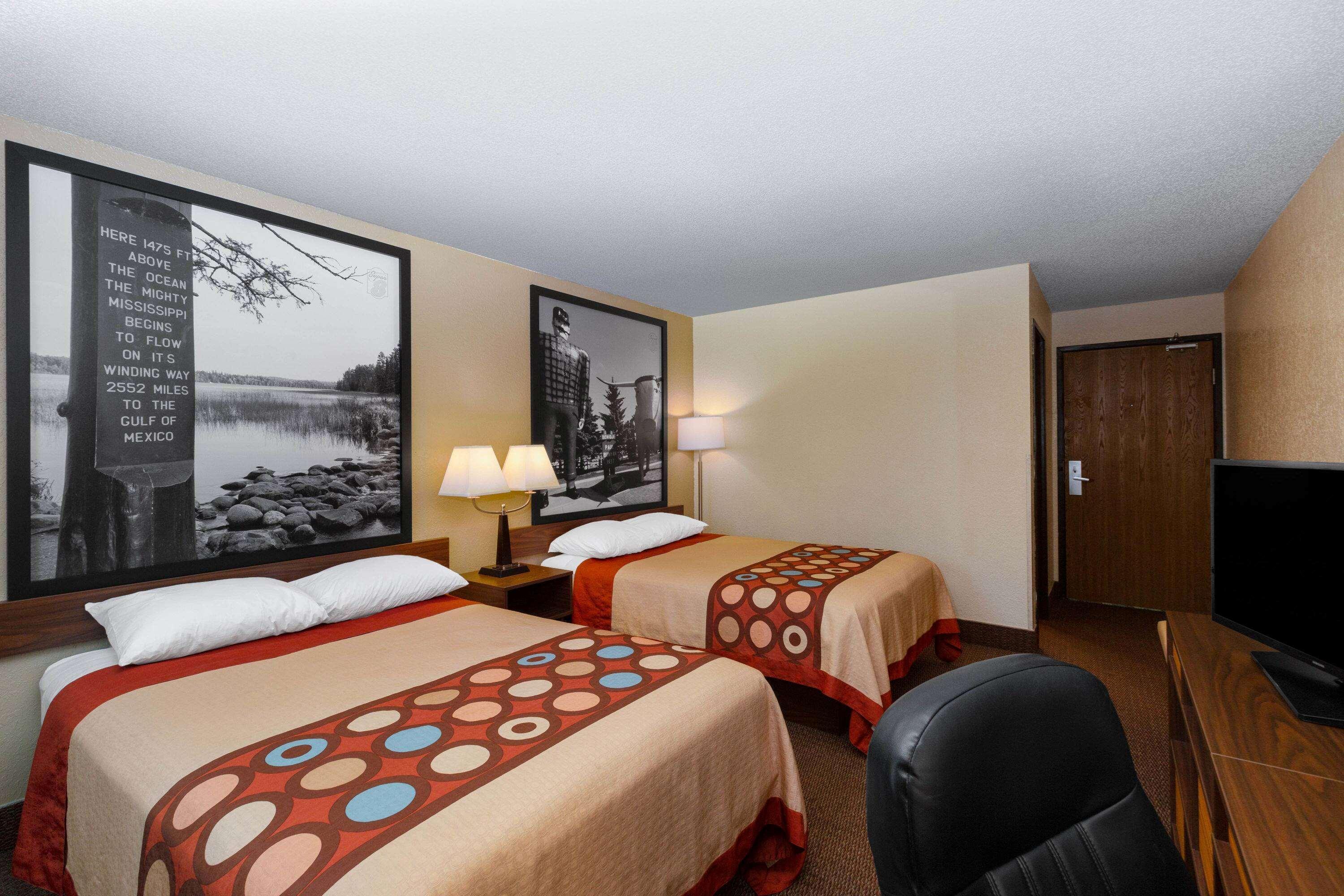 Super 8 by Wyndham Bemidji MN Hotel Eksteriør billede