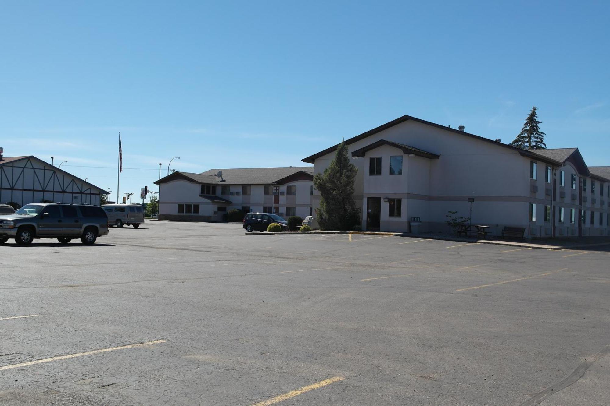 Super 8 by Wyndham Bemidji MN Hotel Eksteriør billede