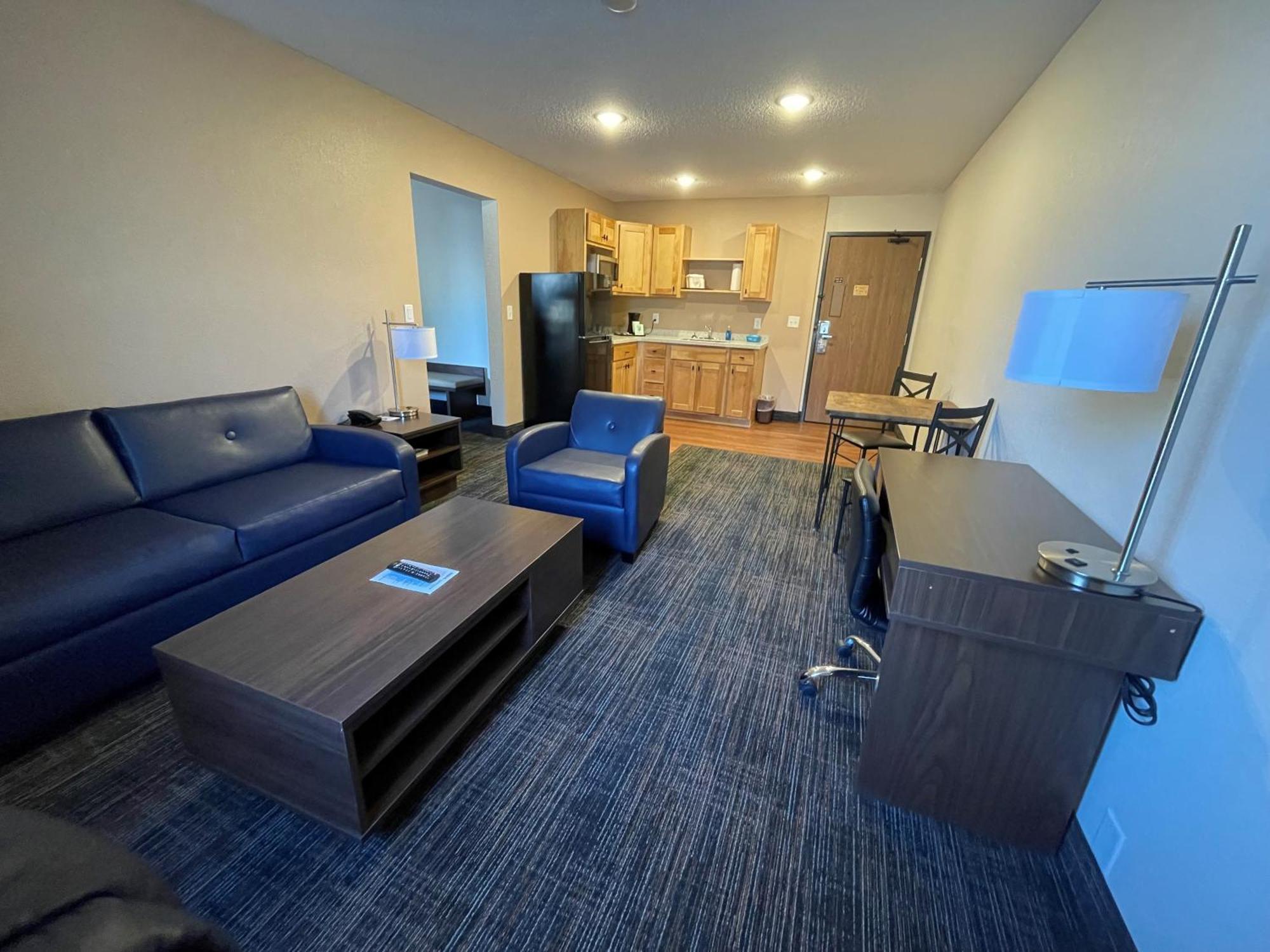 Super 8 by Wyndham Bemidji MN Hotel Eksteriør billede